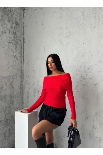 Carmen Yaka Triko