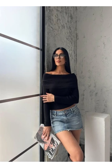 Carmen Yaka Triko