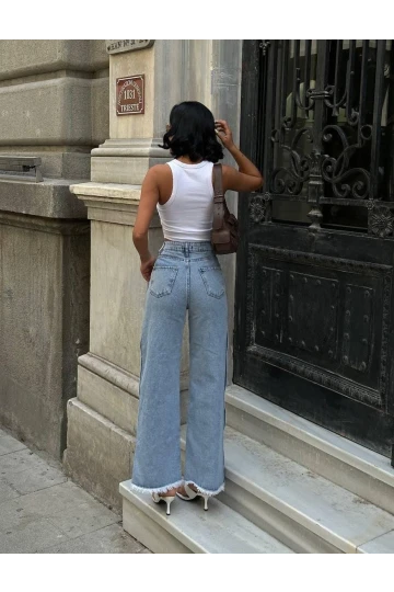 Tasarim Yan Çıt Çıt Detayli Jean Pantolon